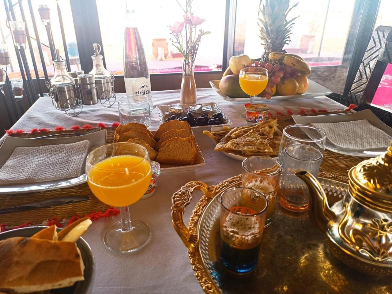 Merzouga Traditional Luxury Camp エクステリア 写真