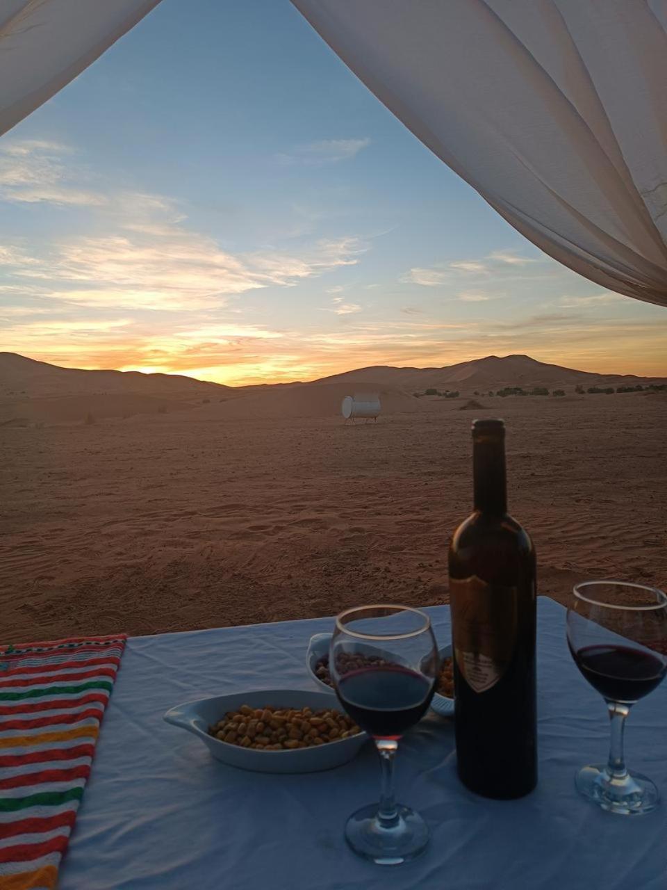 Merzouga Traditional Luxury Camp エクステリア 写真